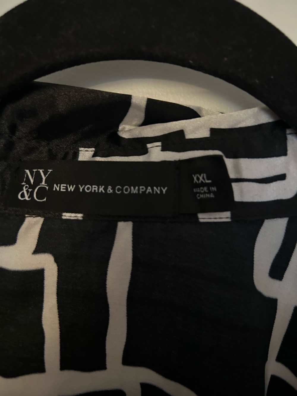 New York & Company Black and White Geometric Button-Down Blouse - Picture 2 of 2